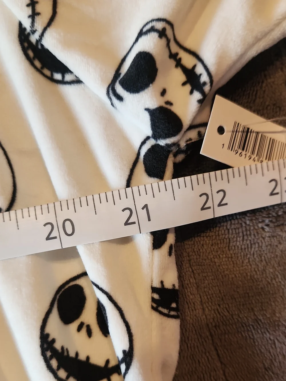 Women's NWT Disney's The Nightmare Before Christmas Pajama Set, Size Xl - Picture 6 of 10
